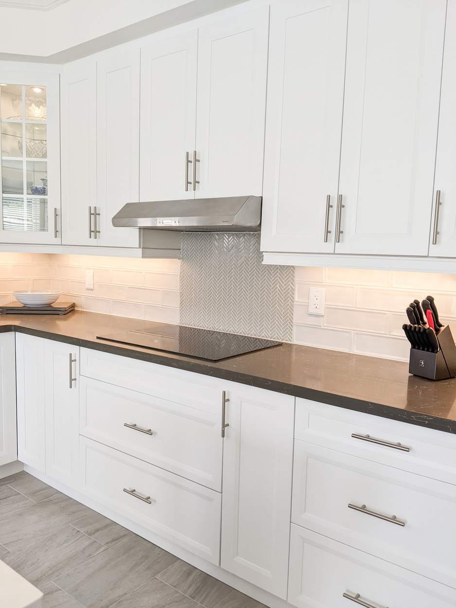 Chef's Kitchen and Entertainer's Basement, Whitby: Cooktop and drawer stack with under-cabinet lighting