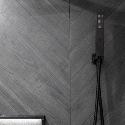 Dark chevron porcelain